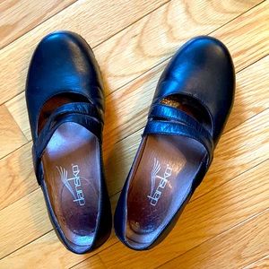 Dansko Mary Jane size 37
